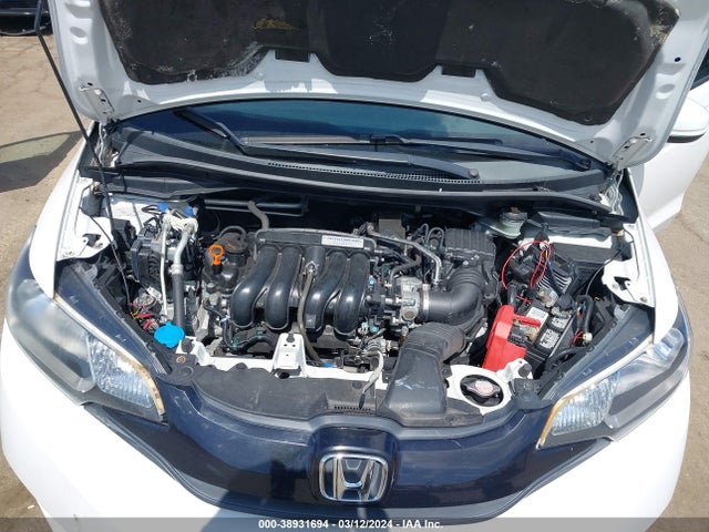 Honda FIT LX 2015 3HGGK5H50FM784533 Image 10