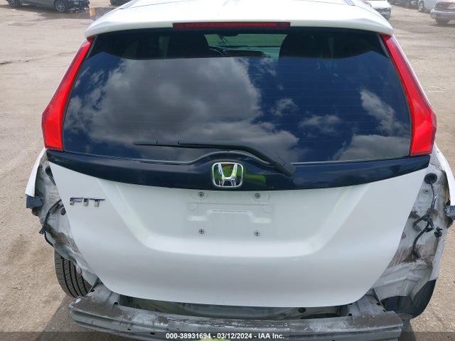 Honda FIT LX 2015 3HGGK5H50FM784533 Image 17