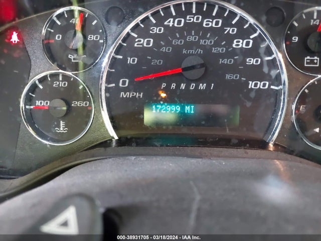 Chevrolet Express 3500 Work Van 2017 1GCZGHFF6H1202084 Image 15
