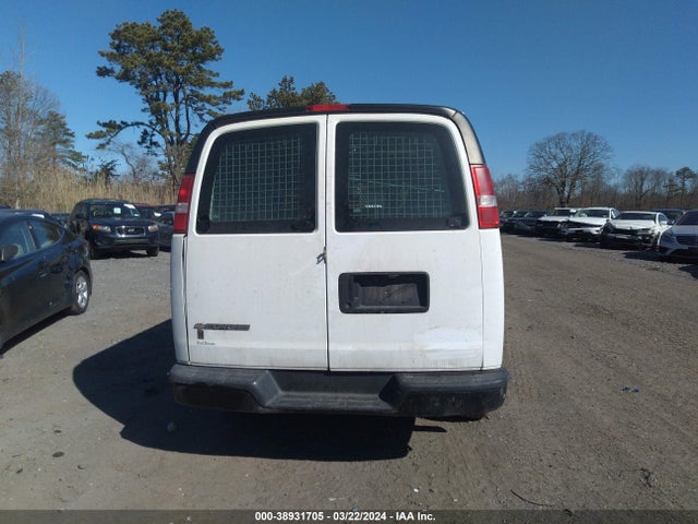 Chevrolet Express 3500 Work Van 2017 1GCZGHFF6H1202084 Image 16