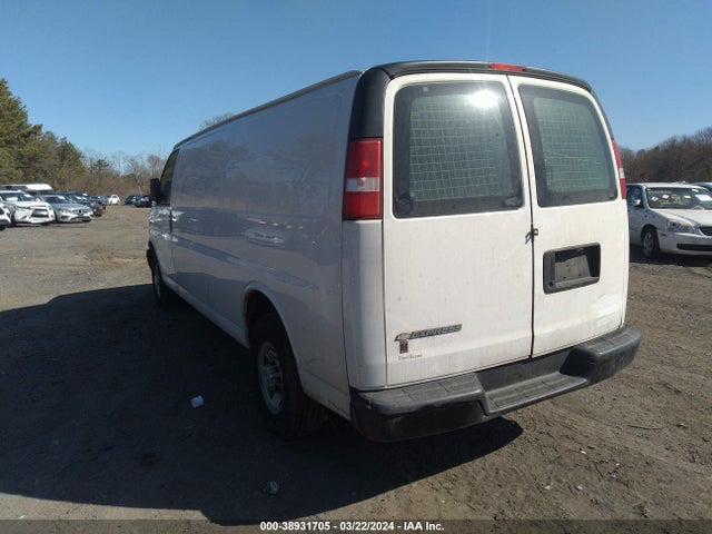 Chevrolet Express 3500 Work Van 2017 1GCZGHFF6H1202084 Image 3