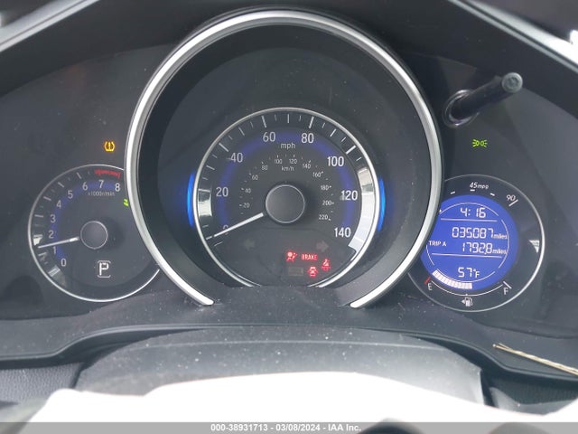 Honda FIT LX 2018 3HGGK5H41JM714460 Image 7