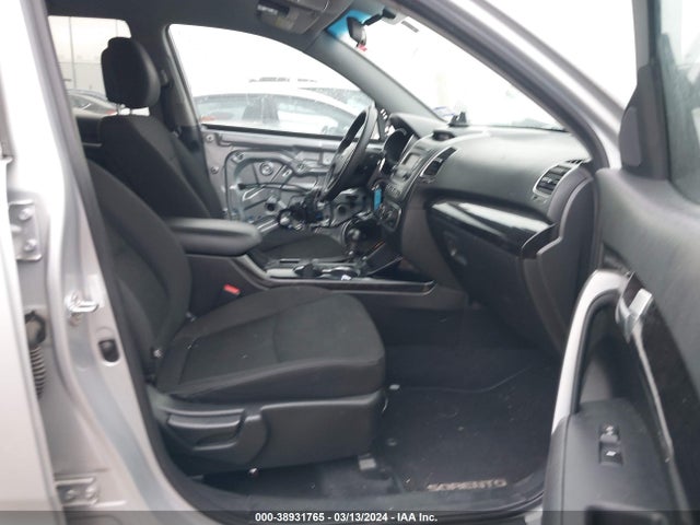 KIA SORENTO LX 2014 5XYKT3A69EG427795 Image 5