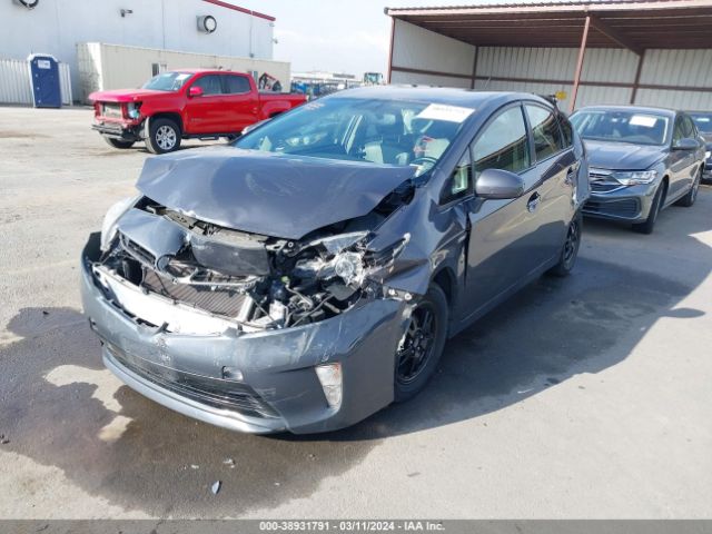 JTDKN3DU3F1980271 Toyota Prius Four