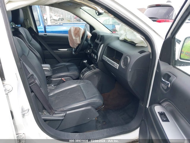 Jeep Compass Latitude 2014 1C4NJDEB3ED646184 Image 5