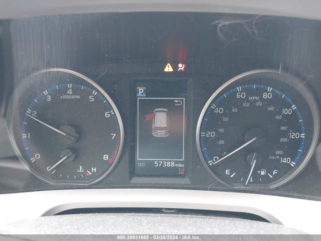 Toyota RAV4 LE 2017 JTMZFREV2HJ707444 Image 7