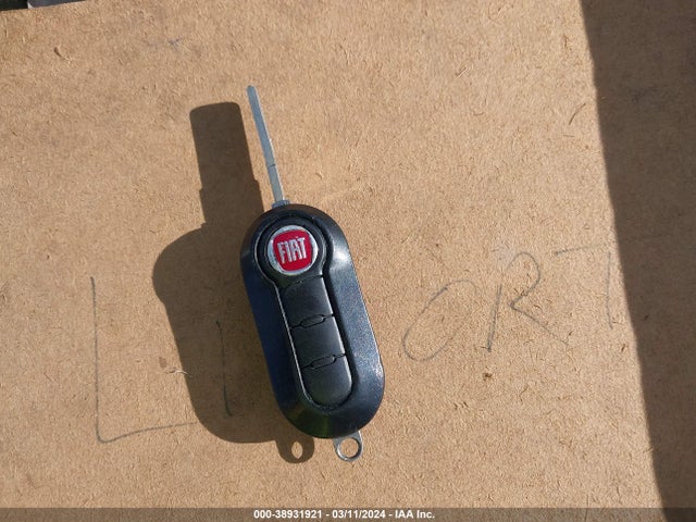 2013 FIAT 500 3C3CFFBR1DT739031 Photo 10