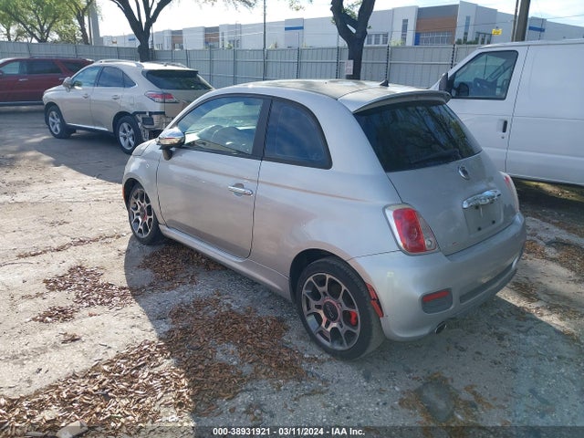 2013 FIAT 500 3C3CFFBR1DT739031 Photo 2