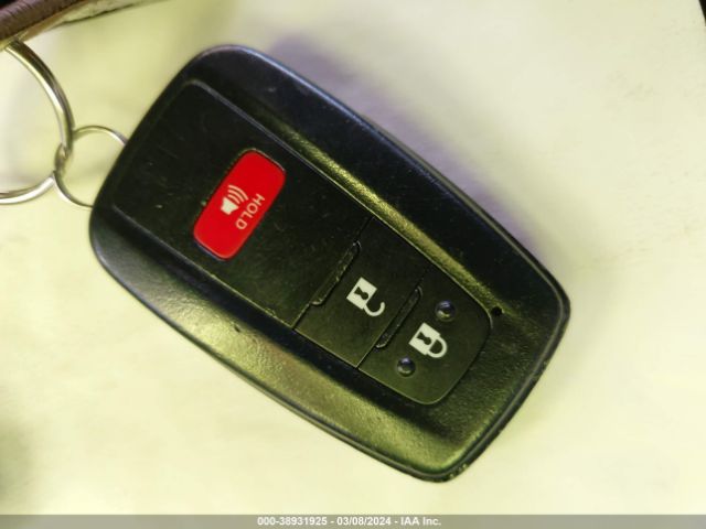 2T3W1RFV7LC066206 Toyota Rav4 Xle