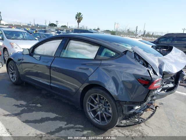 Tesla Model 3 Rear-wheel Drive 2023 5YJ3E1EA8PF704755 Image 3