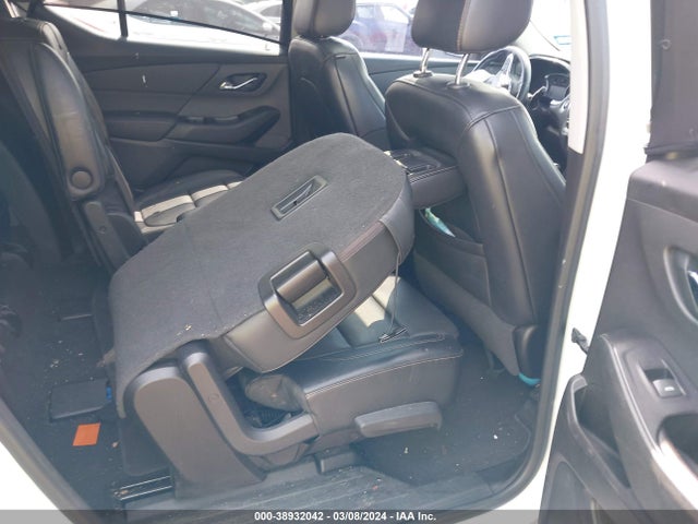 Chevrolet Traverse Premier 2018 1GNERKKW2JJ137811 Image 8
