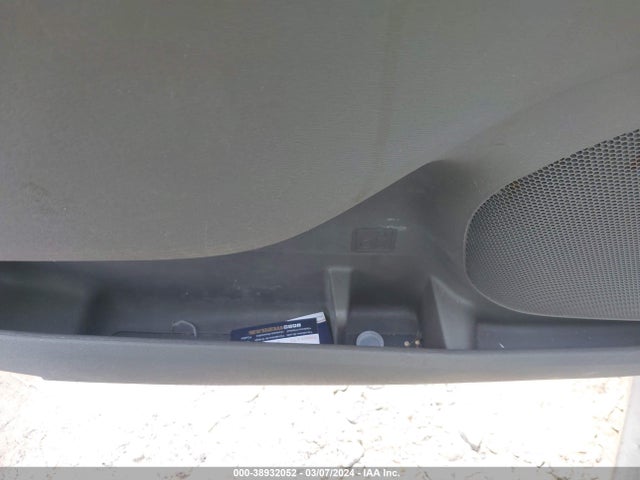 Toyota Sienna Xle 8 Passenger 2015 5TDYK3DC8FS571809 Image 6