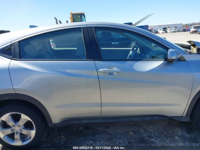 3CZRU5H31JM722240 Honda HR-V LX