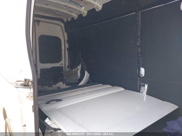 Ford Transit-350 Cargo Van 2022 1FTBW3UG1NKA19197 Image 8