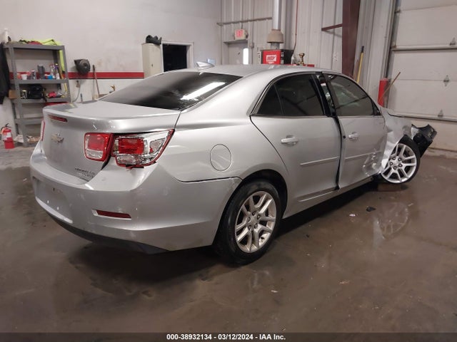 Chevrolet MALIBU 1LT 2015 1G11C5SL4FF255278 Image 4