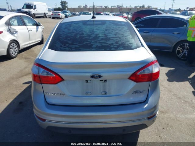 3FADP4CJ0FM115265 Ford Fiesta Titanium