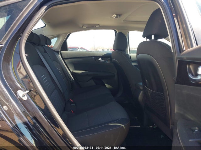 KIA FORTE S 2019 3KPF34AD4KE049724 Image 8