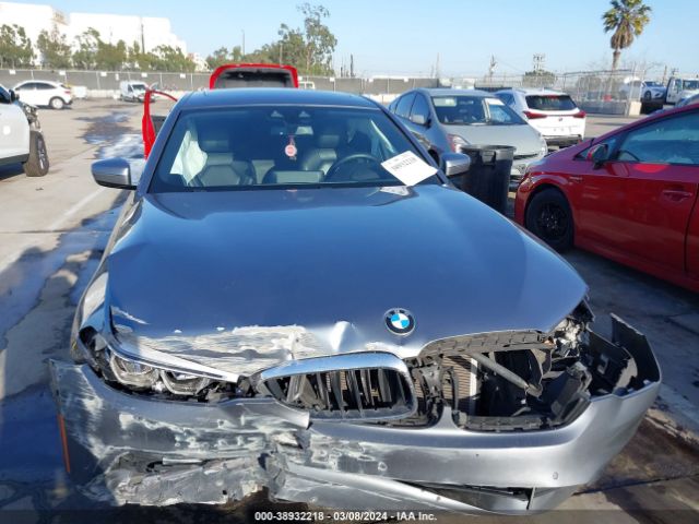 WBAJE5C55KWE66310 BMW 540I