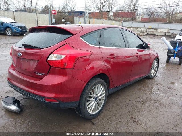 Ford Focus Titanium 2014 1FADP3N23EL354339 Image 4