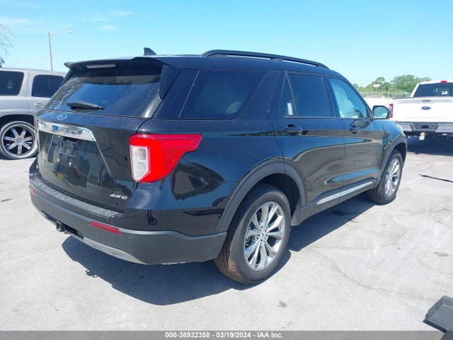 Ford EXPLORER XLT 2023 1FMSK8DH5PGB91641 Image 4