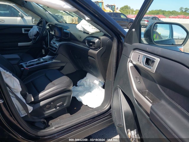 Ford EXPLORER XLT 2023 1FMSK8DH5PGB91641 Image 5