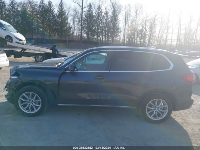 5UXCR6C55KLL53623 BMW X5 Xdrive40i
