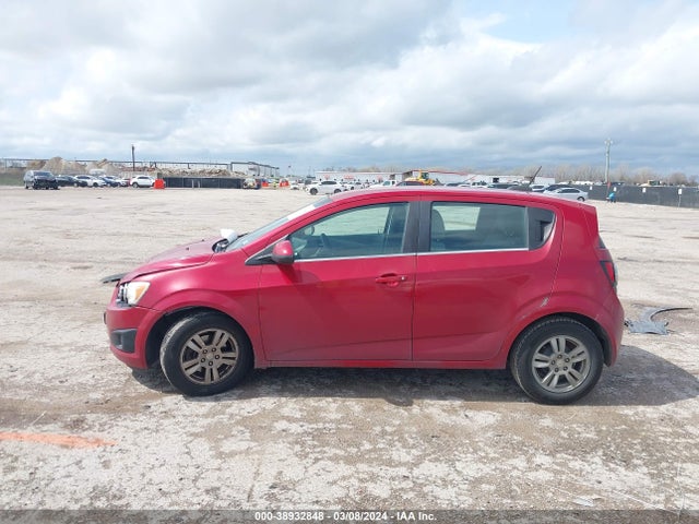 Chevrolet Sonic Lt Auto 2015 1G1JC6SH1F4156365 Image 12