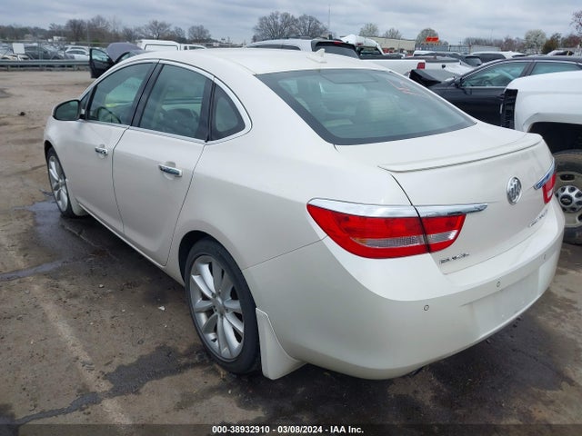 Buick Verano Premium Group 2014 1G4PT5SV1E4130280 Image 3