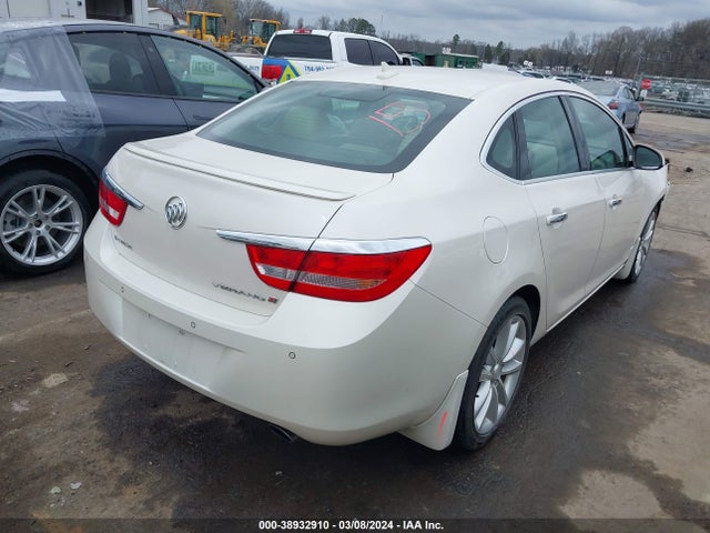 Buick Verano Premium Group 2014 1G4PT5SV1E4130280 Image 4