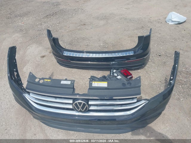 3VV1B7AX3NM110226 Volkswagen Tiguan 2.0t S