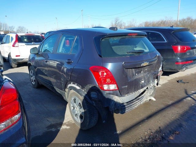 Chevrolet TRAX LS 2019 3GNCJKSB3KL130968 Image 3