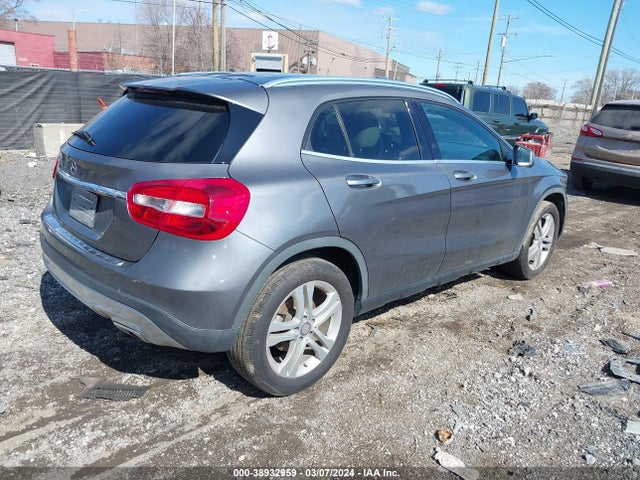 Mercedes-Benz GLA 250 2017 WDCTG4EB3HJ281916 Image 4