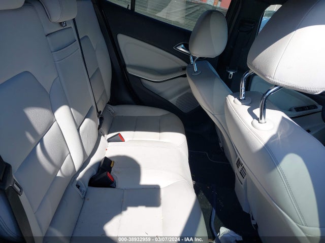 Mercedes-Benz GLA 250 2017 WDCTG4EB3HJ281916 Image 8