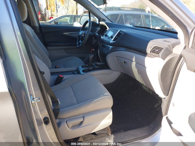 Honda PILOT LX 2019 5FNYF6H13KB086846 Image 5