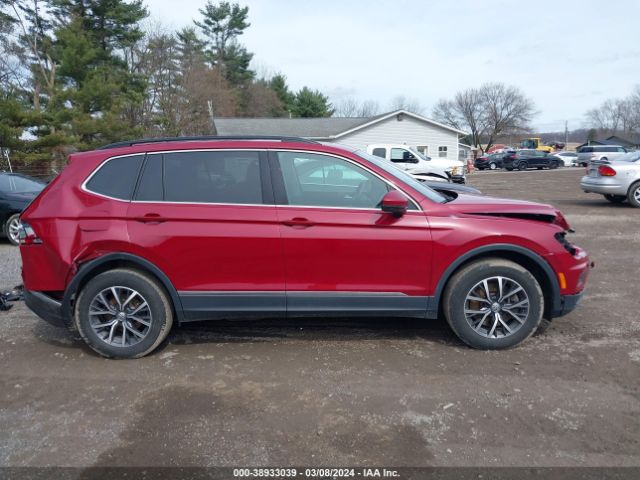 3VV2B7AXXLM116462 Volkswagen Tiguan 2.0t Se/2.0t Se R-line Black/2.0t Sel
