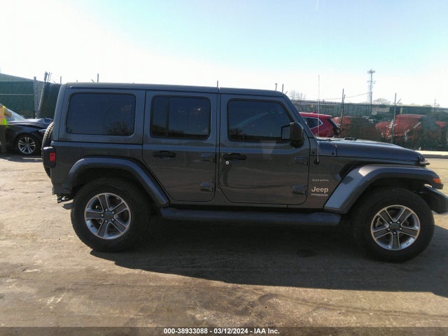 1C4HJXEG1MW704239 Jeep Wrangler Unlimited Sahara 4x4