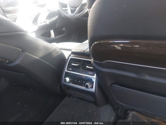 WBA7T4C08MCF91837 BMW 740i Xdrive