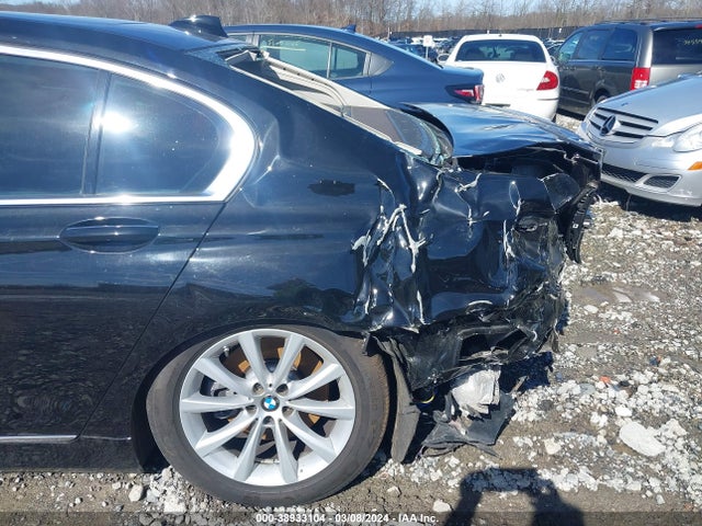 WBA7T4C08MCF91837 BMW 740i Xdrive