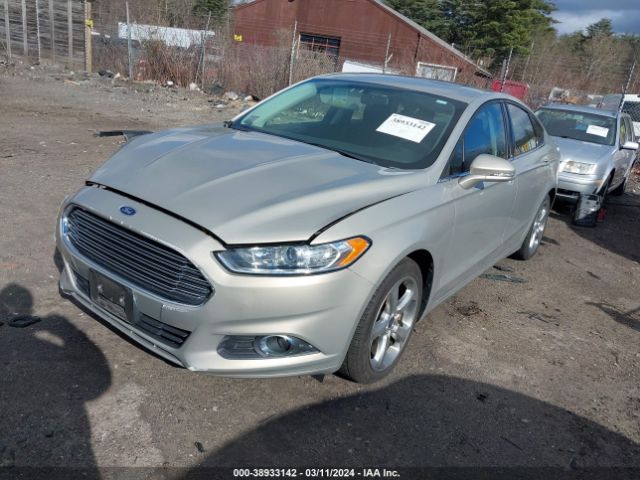 3FA6P0H93FR165760 Ford FUSION SE