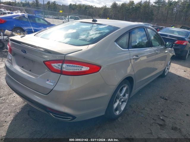 3FA6P0H93FR165760 Ford FUSION SE