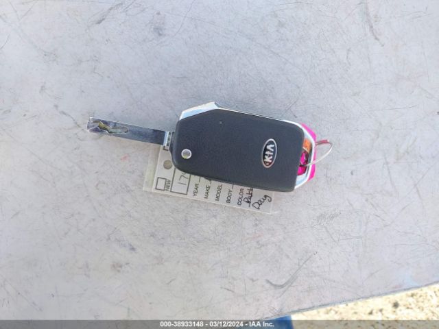 3KPF24AD6ME413213 KIA Forte Lxs