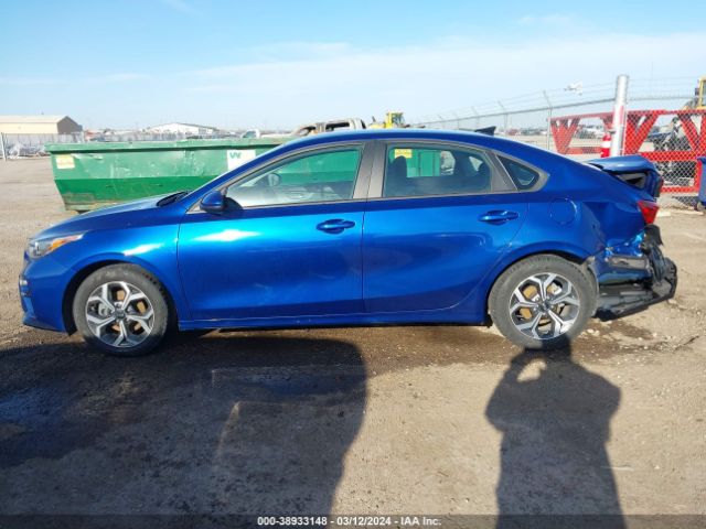 3KPF24AD6ME413213 KIA Forte Lxs