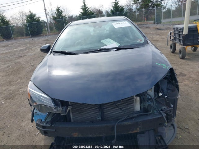 Toyota COROLLA LE 2018 5YFBURHEXJP835421 Image 12