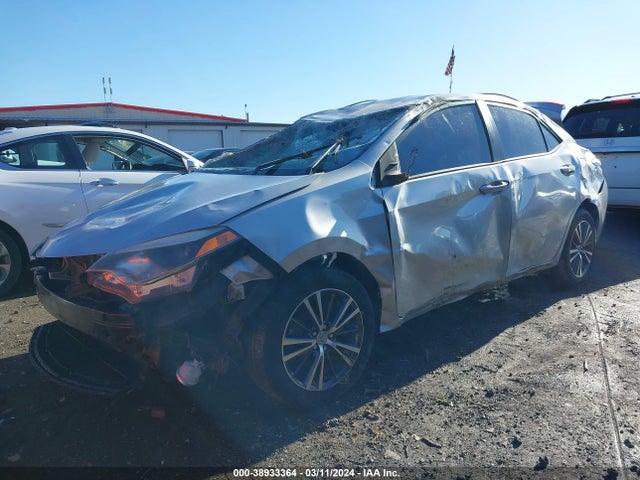 Toyota Corolla Le Plus 2016 5YFBURHE9GP442258 Image 2