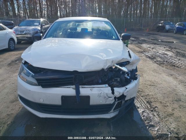 3VW2K7AJ2EM377420 Volkswagen Jetta 2.0l S