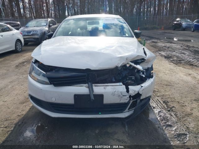 3VW2K7AJ2EM377420 Volkswagen Jetta 2.0l S