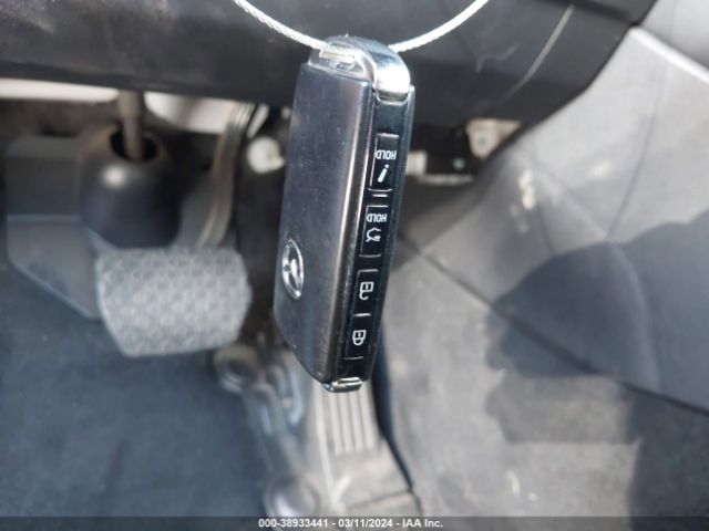 JM1BPACM2K1101739 Mazda Mazda3 Premium Package