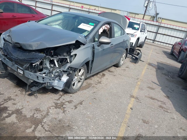 Chevrolet Cruze Lt Auto 2017 1G1BE5SM5H7147630 Image 2