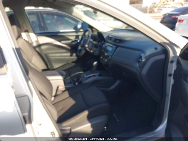 Nissan ROGUE SV 2019 KNMAT2MT7KP544436 Image 5