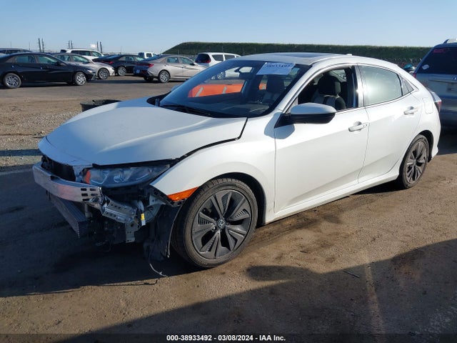 Honda CIVIC EX 2018 SHHFK7H58JU426906 Image 2